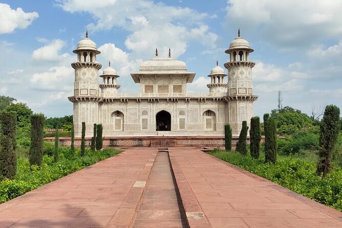 Full-Day Private Tour to Taj Mahal and Agra from Delhi - A 10-to-11-hour private Taj Mahal day trip from Delhi