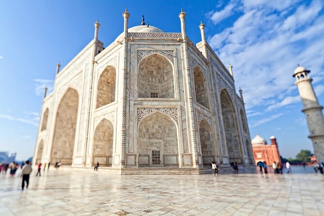 Full Day Taj Mahal, Agra Fort & Baby Taj Tour from Delhi by Car - Guides and Drivers: The Difference Between a Tour and a Smooth Day