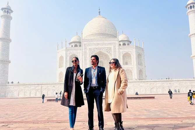 Glories of the Past-3 Day Tour to Delhi Agra Fatehpur-Taj & More - Lotus Temple for Peace, Then Back to the Fast Lane