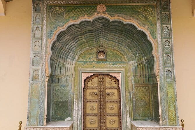 Golden Triangle Agra Jaipur with Lalit Private Drivers India - The Golden Triangle in five days: what your pace really feels like
