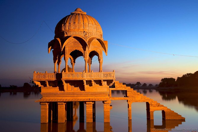 Golden Triangle India Tour 4 Days - Day 2: Enroute Sikandara and an Agra afternoon focused on the Taj Mahal