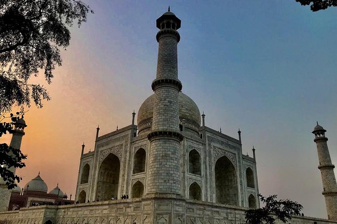 Golden Triangle Private Luxury Tours India 4N/5Days - Old Delhi by foot: Chandni Chowk, Red Fort, and Jama Masjid