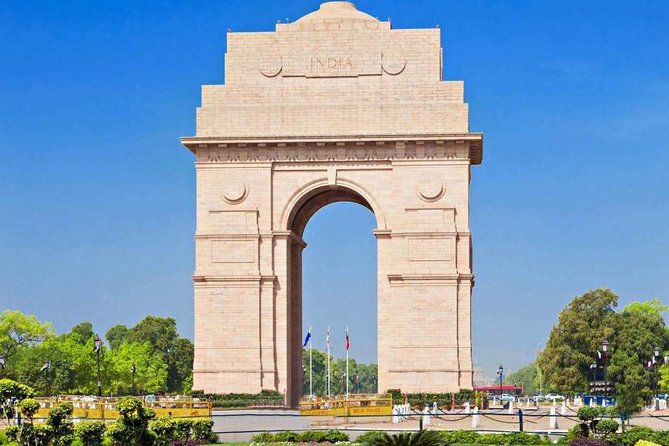 Golden Triangle Tour 03 Nights 04 Days : Delhi, Agra and Jaipur - Hotels, Pickup, and Private Transport: Where the Comfort Comes From