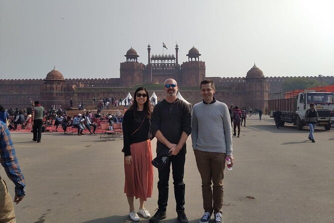Golden Triangle Tour 4 Days : Private and all inclusive - Agra Day 2: Taj Mahal with a real choice (sunrise vs. after breakfast)