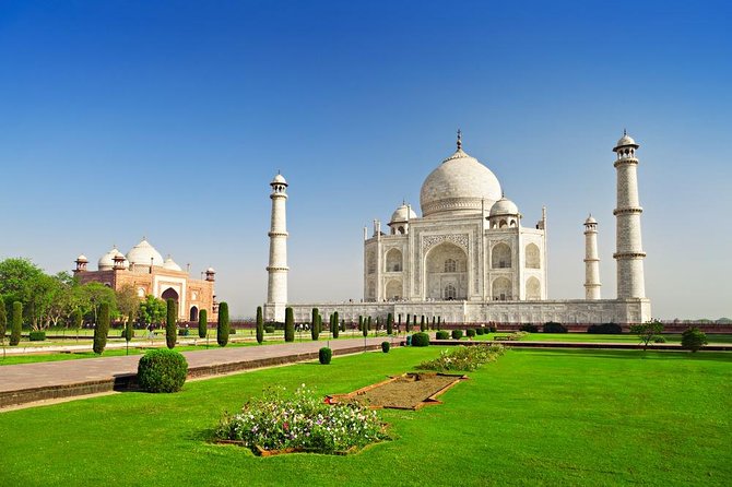 Golden Triangle Tour With Ranthambore (Viator Award Winner) - Old Delhi and New Delhi: one day, two different ways of seeing the capital