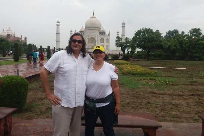 Golden triangle with Udaipur - Entering Old Delhi by foot and rickshaw, then stepping into New Delhi’s monuments