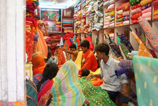 Half Day Delhi Shopping Tour With Shopping Consultant - Old Delhi and the Included Tuk-Tuk/Cycle Rickshaw Ride