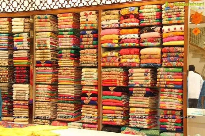 Half Day Private Delhi Shopping Tour With Female Consultant - What you’ll actually do in the markets: a clear shopping strategy