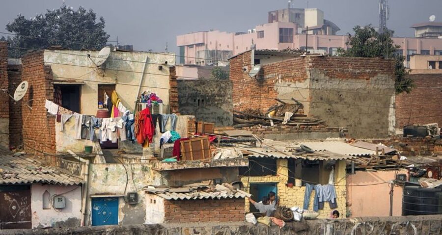 Half Day Slum Walking Tour Delhi - Community Energy: Why the Guide Emphasizes Conversation