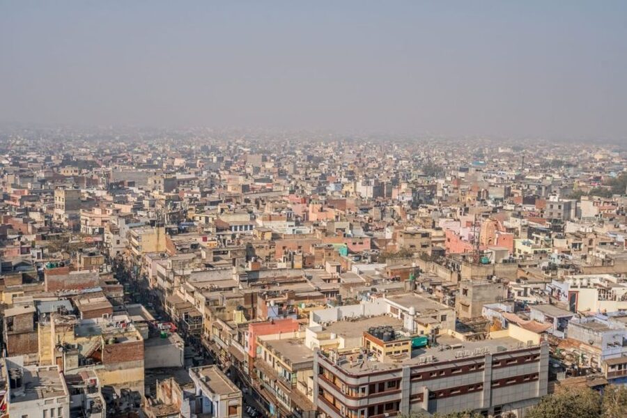 Half Day Slum Walking Tour Delhi - The Chai Break and the Nearby Market Moment