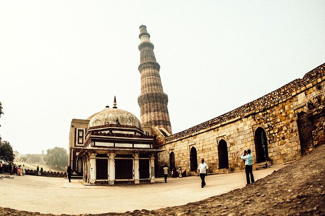 Half-Day Tour Of Qutb Minar, Humayun Tomb and Agrasen Ki Baoli - 4½ Hours in Delhi: How This Half-Day Plan Really Works