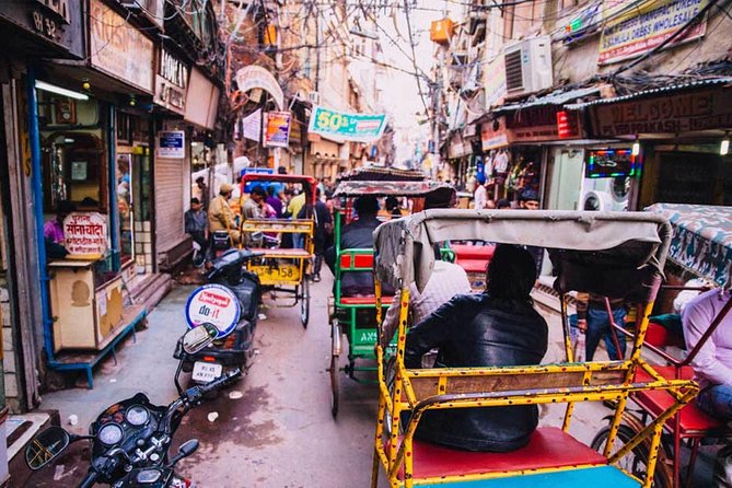 Half/Full-Day Old & New Delhi City Sightseeing by Car & Guide - Hotel Pickup and Air-Conditioned Car: The Smart Way to Beat Delhi Time