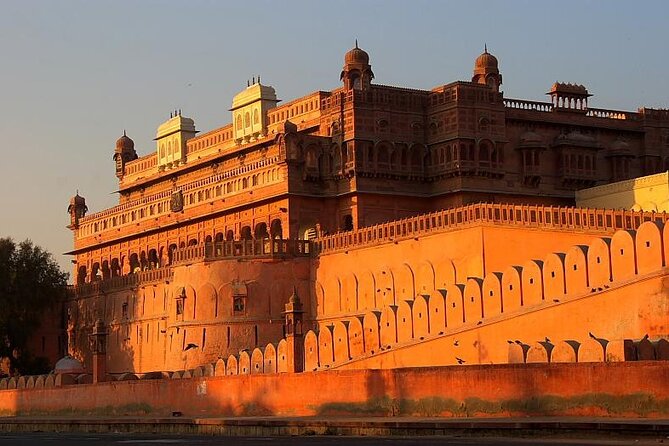 Incredible Rajasthan with Taj Mahal Tour - Mount Abu and Ranakpur: Rajasthan’s Hill Station Pause