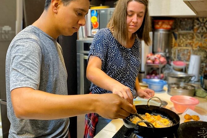 Indian Cooking Class in an Authentic Local Home – Learn 6 Dishes - The 2.5-hour flow: from welcome to your final bite