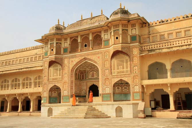 Jaipur Day Trip from Delhi by Car or Train – All Inclusive - Car vs train: how to match Jaipur to your energy level