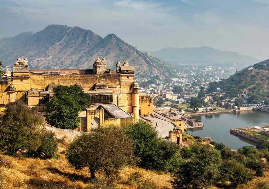 Jaipur Private Day Trip with Monument Tickets from New Delhi - City Palace in the Old City: where the royal story becomes layout