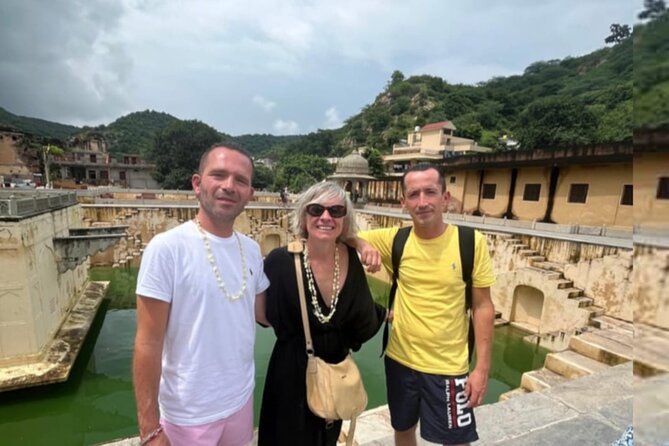 Jaipur Tour Pink City by Car From Delhi All Inclusive - City Palace: royal residence and the administrative heart
