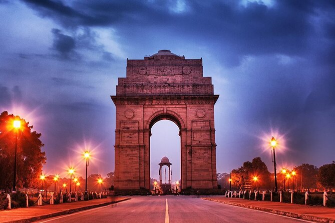 Luxury 3 Days Delhi, Agra, Jaipur Golden Triangle Tour By Car - Food, breaks, and comfort on a 3-day car route