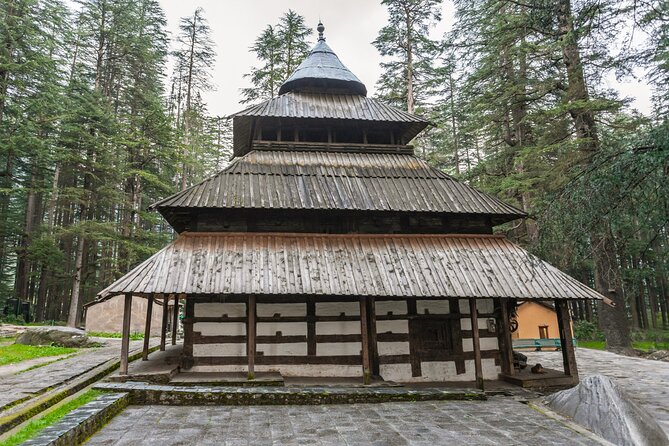 Manali Tour Package - Delhi to Manali: the 14-hour overnight A/C bus reality check