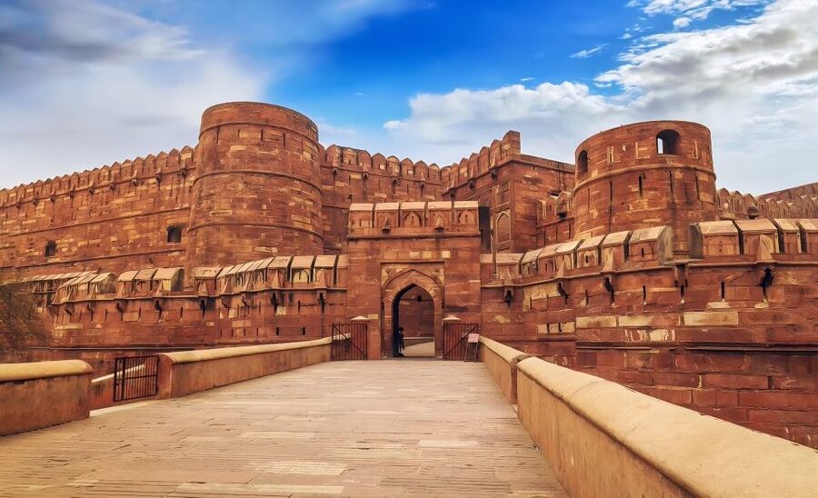 New Delhi: 2-Day Tour of Agra & Fatehpur by Superfast Train - Superfast trains that actually set the tone