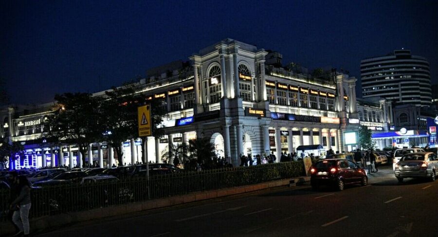 New Delhi: Delhi Night/ Evening Tour by Car - 4hr - Connaught Place at Night: Short Time, Big Payoff for First Timers