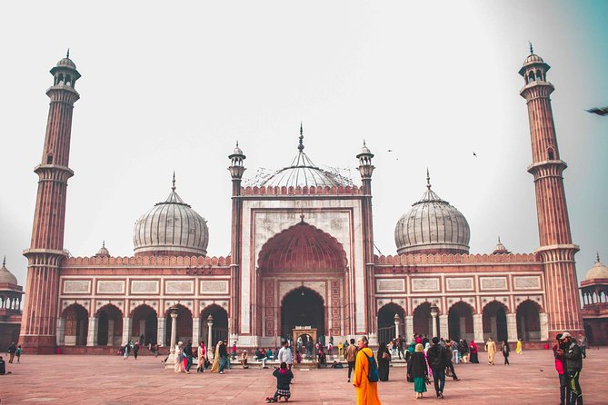 New Delhi: Mughal's architecture tour with transfers - Red Fort: where Mughal power turns into marble, rooms, and gardens