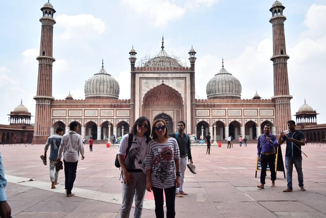 New Delhi & Old Delhi Full Day City Tour by Private AC Car - Old Delhi morning: Jama Masjid, Red Fort area, Raj Ghat, and local bazaars