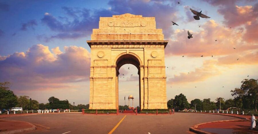 New Delhi: Private Old & New Delhi Day Trip & Optional Guide - Gandhi at Raj Ghat and Your Lunch Reset
