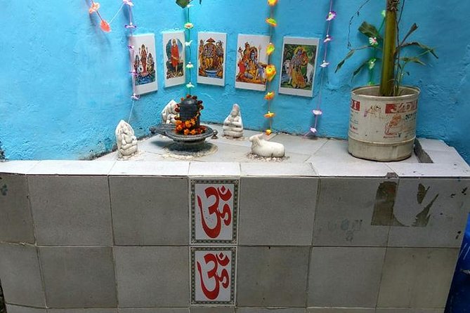 New Delhi: Sanjay Colony Slum Tour with Locals - Entering Okhla: What Makes This Tour Feel Different