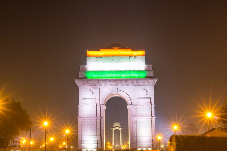 New Delhi: Walking Tour by Night - Safety, Comfort, and What You Can Bring