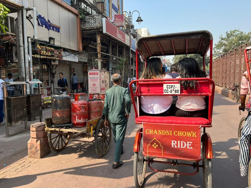 Old and New Delhi City Private Day Tour - 4 to 8 Hours - Qutub Minar: the early win that sets the tone