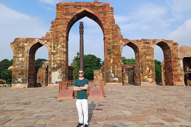 Old and New Delhi City tour - Khari Baoli spice market: a guided walk with a strong backstory