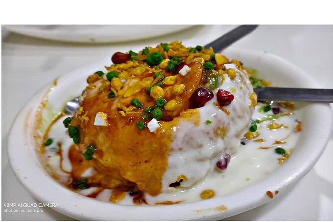 Old Delhi 15+ Food Tasting Walking Experience - The street-food lineup: kachoris, samosa, chaats, and classics