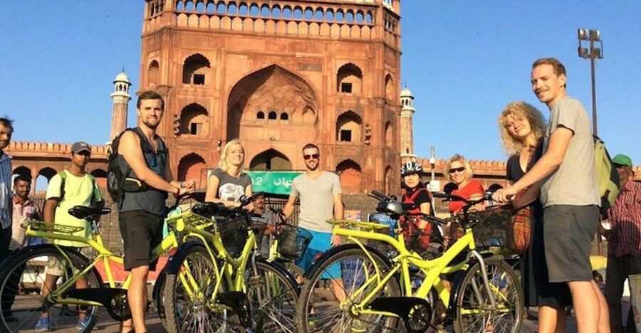 Old Delhi: 3.5-Hour Small-Group Bike Tour with Breakfast - Why the Early Start Matters in Old Delhi