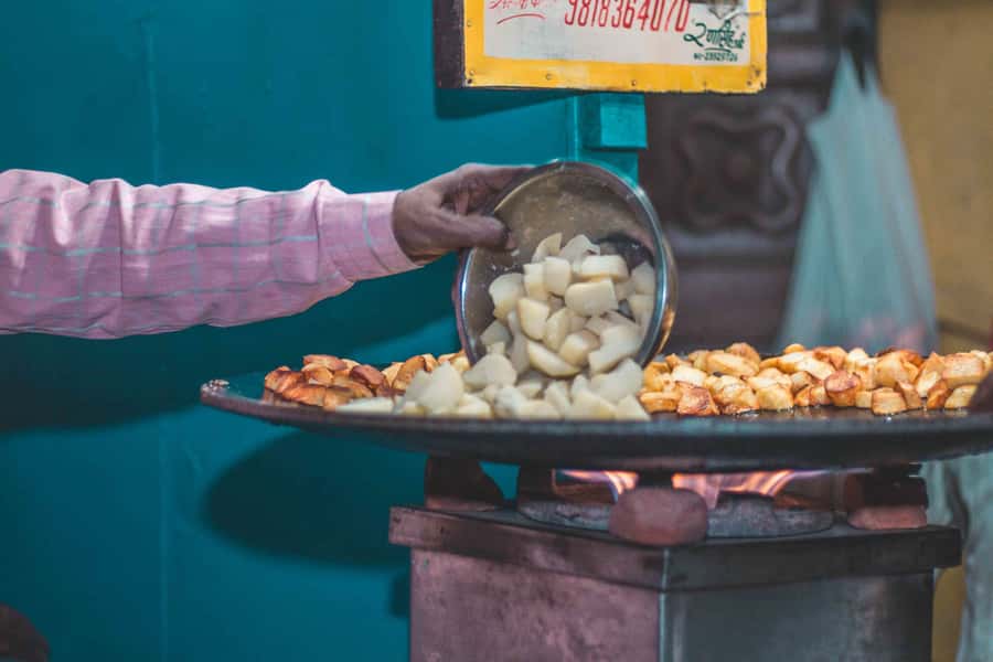 Old Delhi: 3-hour Street Food Tour - The spice market: Asia’s largest wholesale spice stop