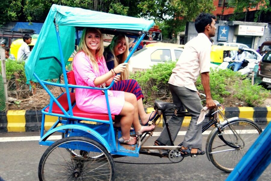 Old Delhi: 3-Hour Tuk-Tuk/Rickshaw Tour - Key things that make this Old Delhi tuk-tuk tour work