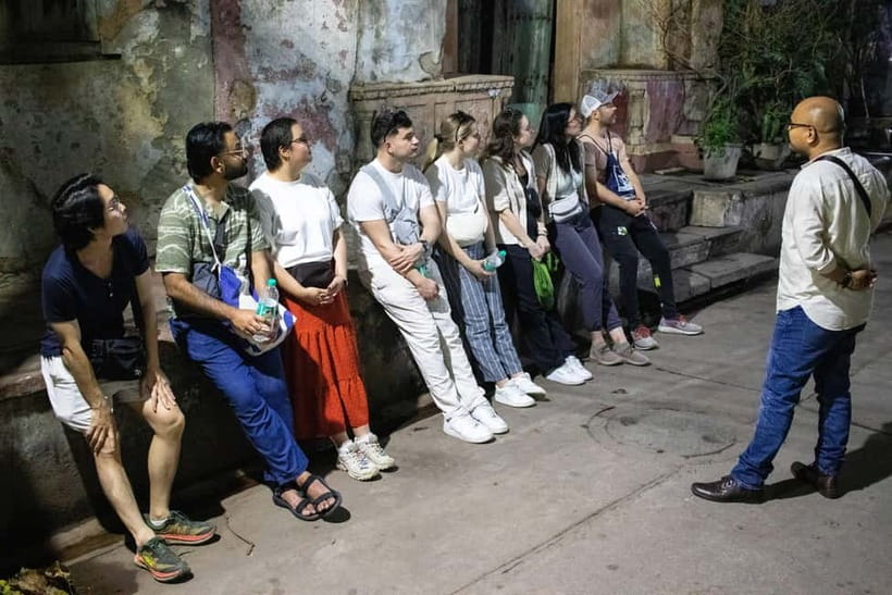 Old Delhi Food Tour: A Night Time Feast - The vegetarian skewers twist and other street-food surprises