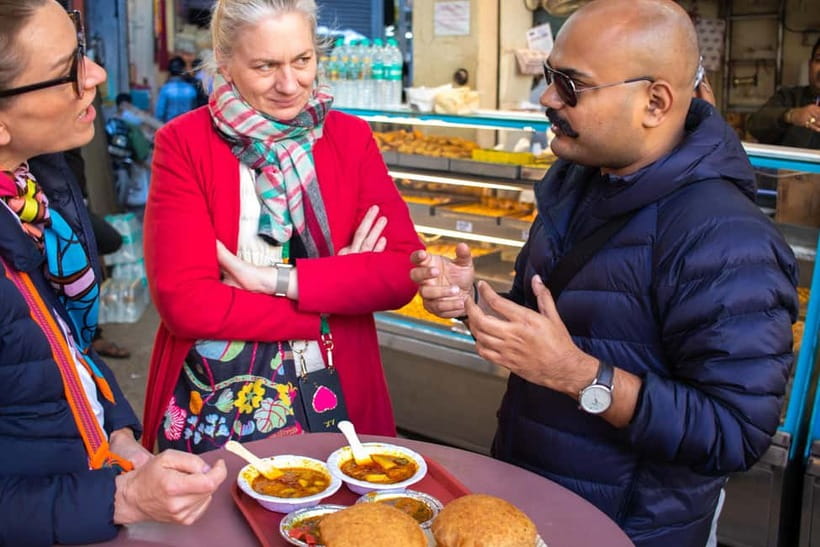Old Delhi Like a Local: Food and Culture Walking Tour - Smell, stories, and street food: what makes Old Delhi different here
