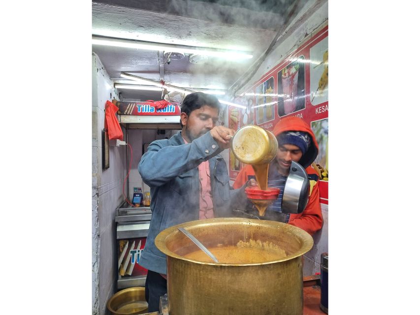 Old Delhi Like a Local: Food and Culture Walking Tour - What you’ll eat: the practical lineup (and why it feels worth it)