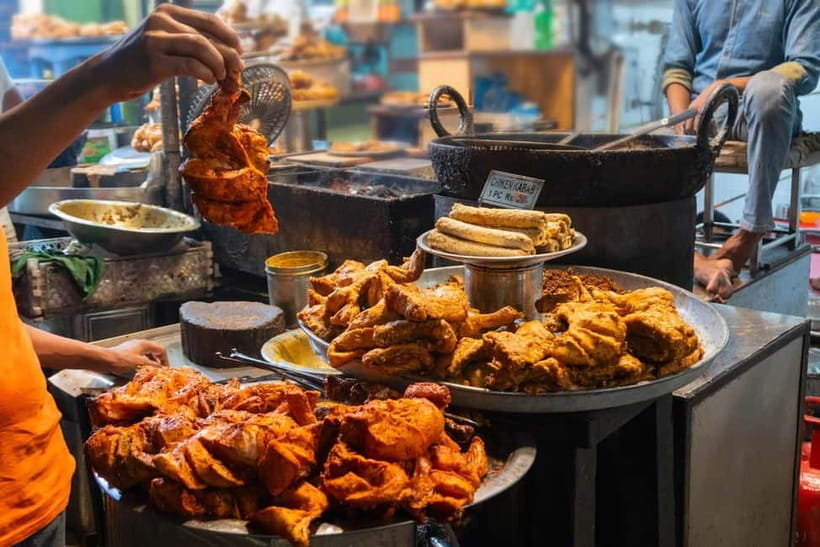Old Delhi: Private Tour of Chandni Chowk, Tuk Tuk & Food - Old Delhi in four hours: what you actually get
