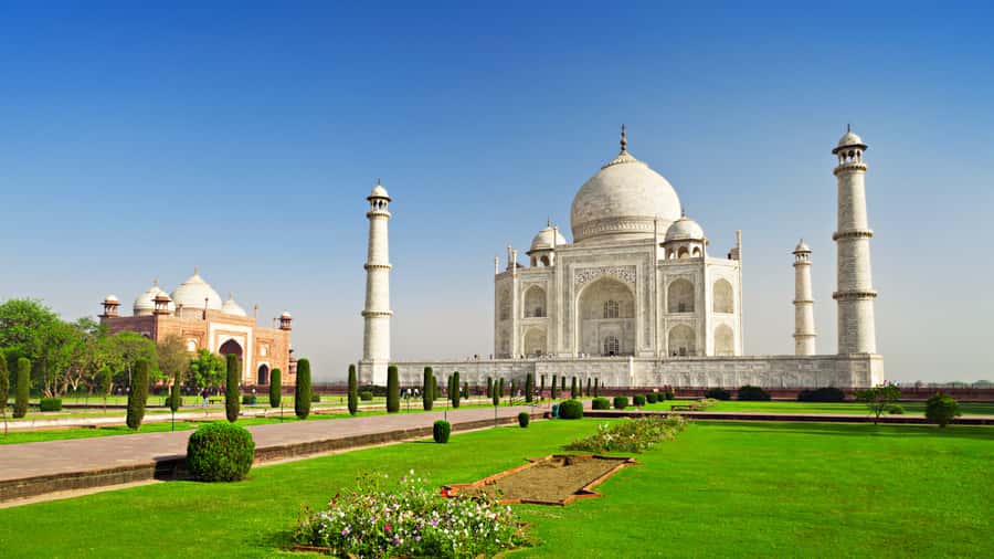 Old Delhi: Private Tour of Chandni Chowk, Tuk Tuk Ride - Red Fort: Choose Interiors or Keep It to the Outside