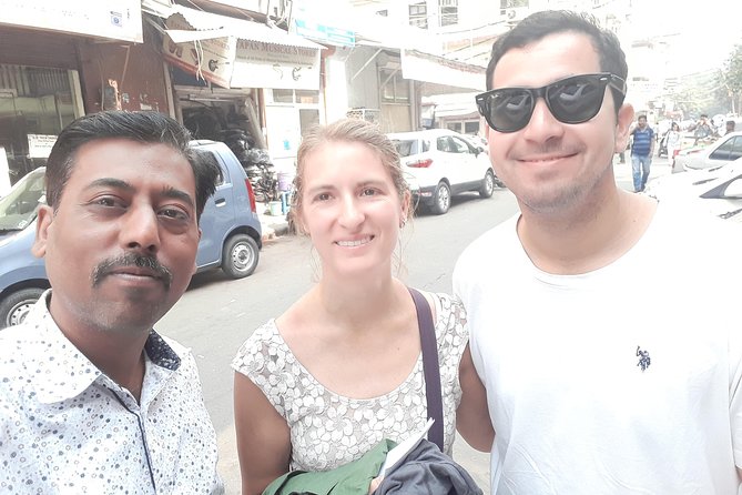 Old Delhi Short Trip with Lunch Entrance Fess Guide - Where your day can go after: shopping and food planning