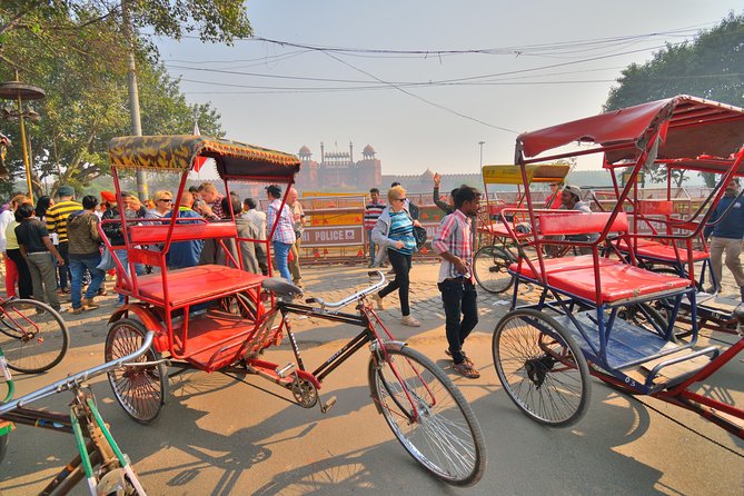 Old Delhi Street Food Tour – Explore Spices in Chandni Chowk - Getting Oriented in Old Delhi (Without Exhausting Yourself)