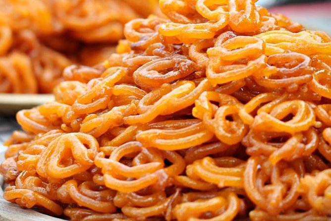 Old Delhi street Food Tour & spice market- For Indian food lover - Chawri Bazar: the market start that sets your appetite