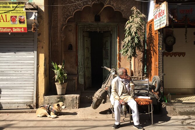 Old Delhi through the Hidden Alleys Walking Tour - Old Delhi’s hidden alleys: why Shahjahanabad still feels like the real thing