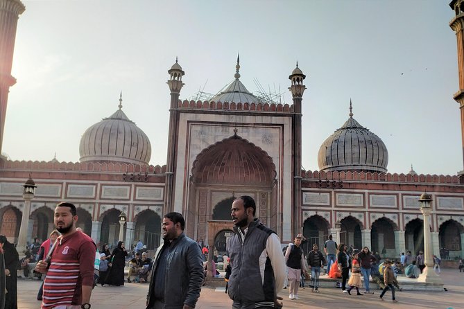 Old Delhi tour with a Local - Mirza Ghalib Ki Haveli: poetry at street level