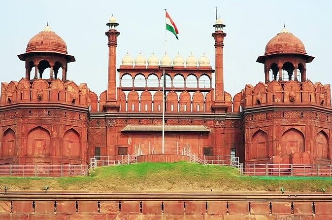 Old & New Delhi City Tour-Half Day or Full Day Delhi Tour - Connaught Place lunch break and the New Delhi monuments walk