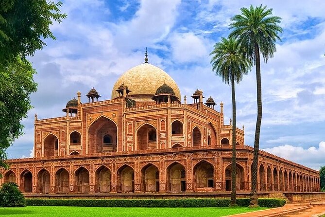 Old & New Delhi City Tour with Full or Half Day Options - Getting picked up in Delhi NCR and staying comfortable in an AC car