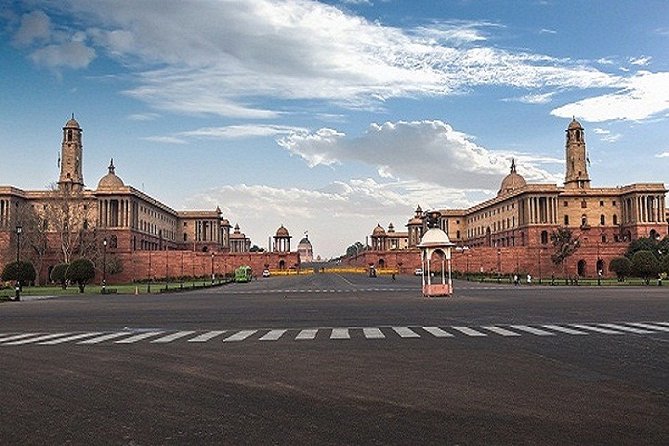 Old & New Delhi Private City Tour with transfers - Chandni Chowk: spice lanes, street energy, and smart time use