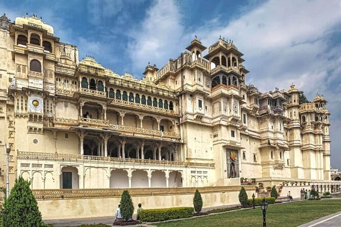 Old & New Delhi Tour : Monuments , Rickshaw Ride & Local Heritage - Rashtrapati Bhavan: a big-name sight on your radar